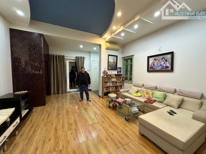 BÁN BIỆT THỰ BÁN ĐẢO LINH ĐÀM 254M2, 4 TẦNG, MT 12.5M, GIÁ 64 TỶ HOÀNG MAI - 3