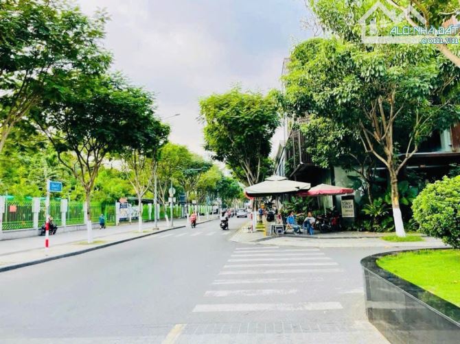 Nhà đẹp quận 4 - DT 62m - 3 phòng Khánh Hội - Sổ hồng Hoàn Công - 3