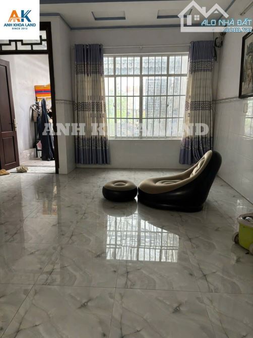 Chính chủ gửi bán căn nhà 2 tầng hẻm xe tải đường số 24 P.Linh Đông - S: 96m2 - 3
