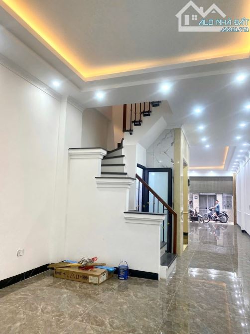 Bán Nhà 6T Thang Máy, Garra Ô Tô Mai Động- Lĩnh Nam 71M - MT 4M - Nhỉnh 19 Tỷ. - 3