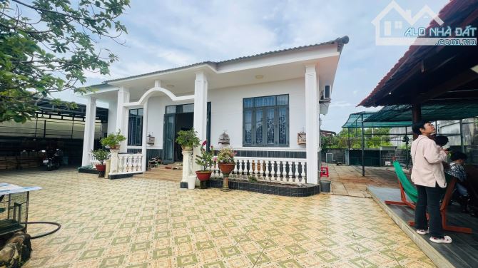 Nhà Đẹp ! Vừa Ở Nghĩ Dưỡng Đi Tắm Biển Vừa Có Thu Nhập Cố Định Hàng Tháng Quá Ổn Định - 3