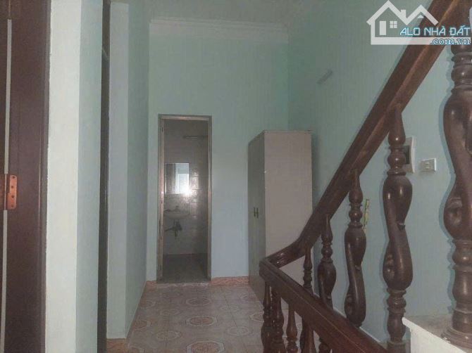Cho thuê nhà liền kề ngõ Phương Liệt, Phương Liệt, Thanh Xuân. DT 65m x 4 tầng, giá 14tr - 3