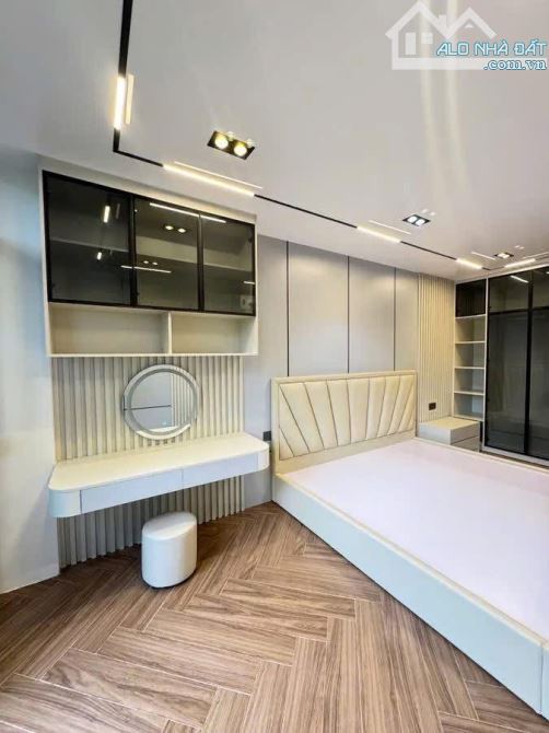 Bán nhà 8 tầng thang máy Ngọc Thụy – gara ô tô – full nội thất cao cấp – giá 13.9 tỷ - 4