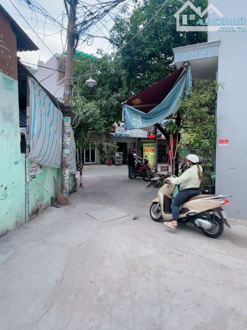 Gò Vấp - 46m2 - 4 Tầng - 5.45 tỷ - Hẻm ô tô - Hoàn công - SHR - 4