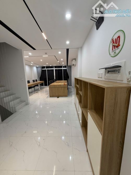 Bán nhà Liền kề 83m² 6 tầng thang máy full nội thất 20 tỷ - 4
