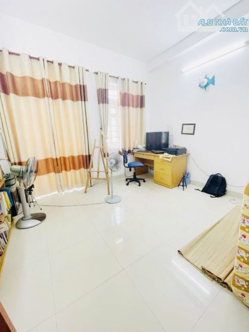 🏡GIẢM 500tr- CHỈ CÒN 9TỶ- NHÀ 3 TẦNG- HXH DƯƠNG QUẢNG HÀM - ĐƯỜNG THÔNG- 68,1M2 - 4