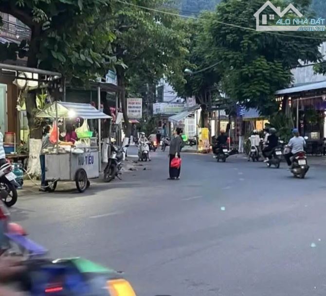 🔥 SẬP 9,69 TỶ, Biệt  thự 260m2 ngang 10m Nguyễn Quang Lâm, gần Dự án Aeon Mall Hòa Xuân - 4