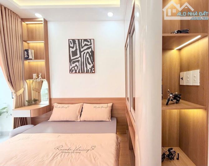 Bán nhà mới Trần Khắc Chân - QUẬN PHÚ NHUẬN - Sổ vuông 45 m2 - 2 Tầng - 4.85 tỷ - 4