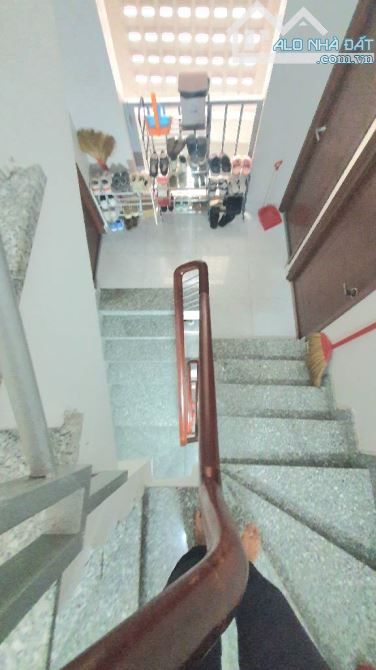 BÁN NHÀ HẺM XE HƠI LÊ QUANG ĐỊNH - BÌNH THẠNH - 6 TẦNG - 5M × 18M - NHÍNH 15 TỎI - 80TR - 4