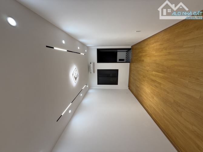 BÁN NHÀ ĐẠI LA, GẦN Ô TÔ,LÔ GÓC 2 THOÁNG , DT 32M2, GIÁ 7.15 TỶ - 4