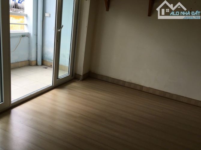 Cần bán căn hộ 95m2 chung cư N105 Nguyễn Phong Sắc - 4