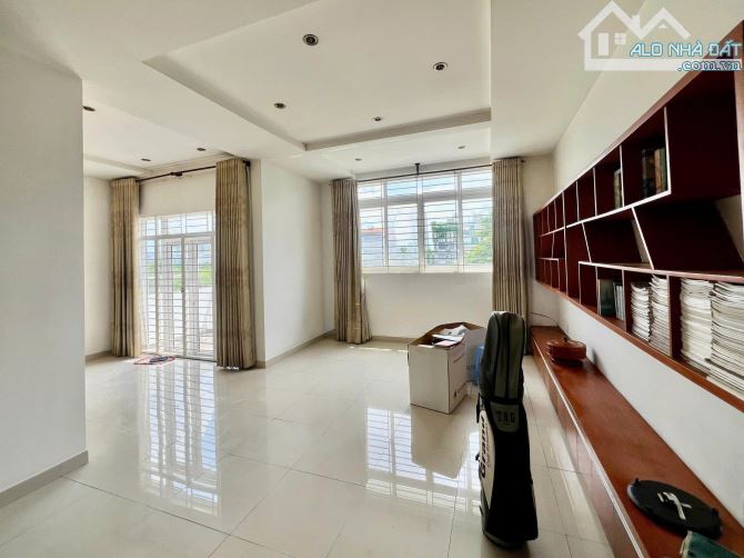Chính chủ gửi thuê biệt thự sân vườn phường An Khánh (cạnh công viên) - 4