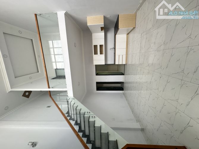 BÁN NHÀ MỚI- NGANG 5M- 55M2- HUỲNH TẤN PHÁT- NHÀ BÈ – HXH 6M- GIÁ HƠN 3 TỶ- SỔ RIÊNG - 4