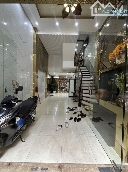 Bán nhà Nguyễn Chí Thanh phân lô ô tô tránh  6 tầng  chỉ 20 tỷ. - 4