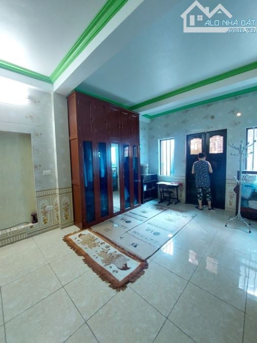 Bán nhà phân lô 6 tầng Phạm Tuấn Tài , vỉa hè , ô tô tránh 51m  22.7 tỉ - 4