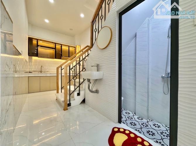 NHÀ NHỎ XINH - NGUYỄN VĂN LƯỢNG-GÒ VẤP- 1 TRỆT 1 LẦU- NHỈNH 2 TỶ - 4