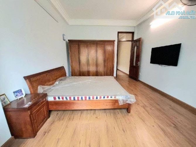 CẦU GIẤY 72M, PHÂN LÔ, VIEW BIỆT THỰ, GARA ÔTÔ, Ô TÔ TRÁNH ĐỖ NGÀY ĐÊM, KINH DOANH, 4.6M M - 4