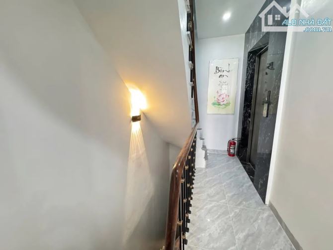 NHÀ ĐẸP  CỔ NHUẾ  - MỚI KINH KONG - 6 TẦNG THANG MÁY - VỪA Ở VỪA CHO THUÊ  9.5 TỶ. - 4