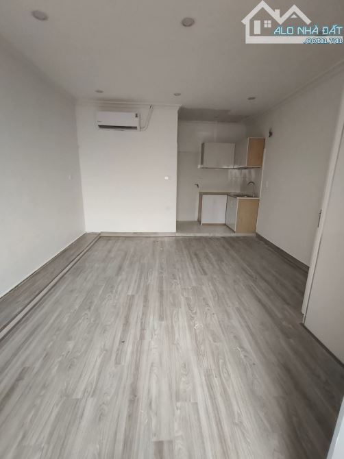 BÁN CĂN HỘ TẬP THỂ HIẾM – TẦNG 2 MẶT PHỐ CỔ HÀNG ĐẬU, HOÀN KIẾM. 78M2 – 3PN..3,5 TỶ - 4