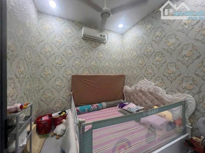 Siêu phẩm nè anh chị ơii, nhà 2 lầu, chỉ có 1 tỷ 450, DT 146m2. ở Tân Thông Hội-CC. SHR - 4