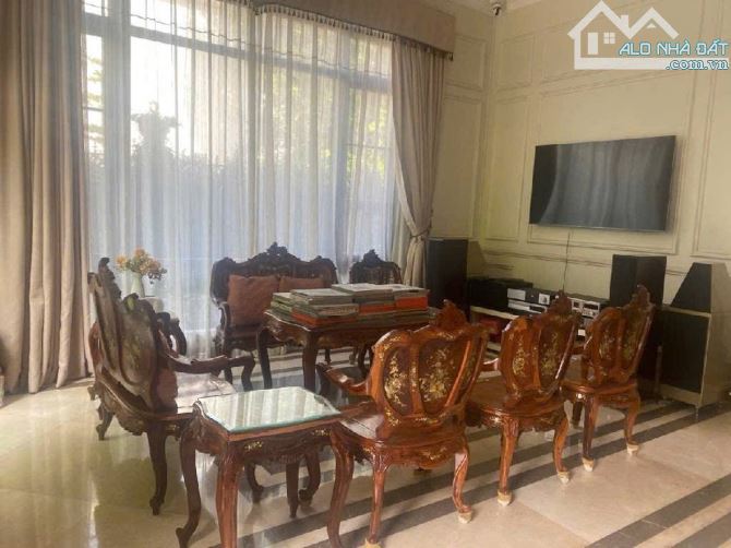 🌟 SIÊU BIỆT THỰ 2 MẶT TIỀN – KHU VIP NAM THÔNG, QUẬN 7 270M2 6PN – CHÍNH CHỦ BÁN GẤP 🌟 - 4