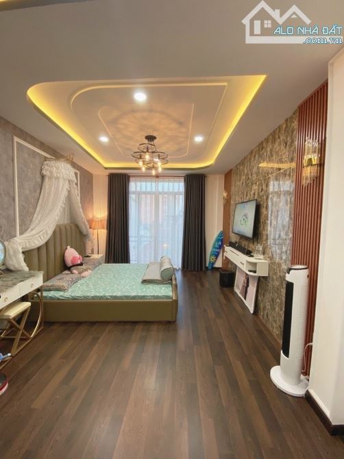 HIẾM! BÌNH THẠNH - XE HƠI VÀO NHÀ - KHU PHÂN LÔ - 46m2 - 5 TẦNG - 8,xx TỶ - 4