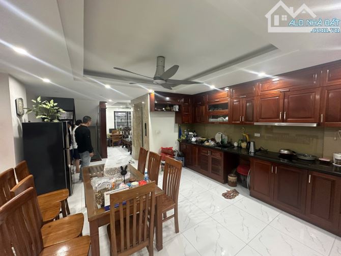 Bán nhà Liền Kề Hải Ngân, Thanh Trì, 50m2x7T, Giá nhô 17.9 tỷ, 7 tầng full nội thất cao cấ - 4