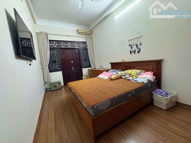 DỊCH VỌNG – CẦU GIẤY – LÔ GÓC – HAI THOÁNG  – 5 TẦNG – Ô TÔ CÁCH 25M – NHỈNH 15 TỶ - 4