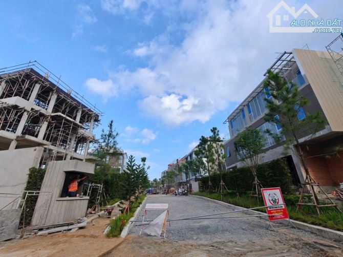 ORCHARD MANSION – BIỂU TƯỢNG QUYỀN LỰC - BIỆT THỰ VÀ DINH THỰ SẮP MỞ BÁN - 4