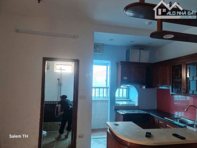 Cho thuê căn hộ đường giải phóng, dt 90m, 3 phòng, đầy đủ nội thất, giá 12 triệu - 4