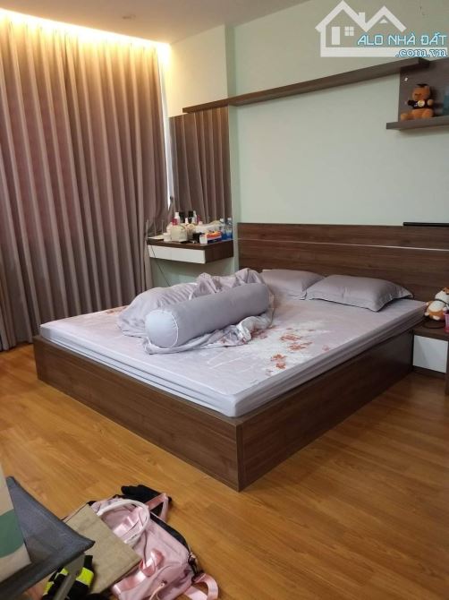 NHÀ ĐẸP MỚI XÂY, VỊ TRÍ ĐẸP – VÀI BƯỚC CHÂN RA HỒ TÂY – DTSD 44M2 x 5T, GIÁ 9.4 TỶ - 4