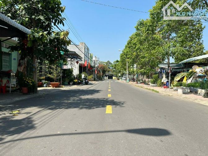 Bán gấp căn nhà Đ.Tân Hiệp 10, hóc môn 100m2 SHR. Giá 1 tỷ 100 triệu - 4