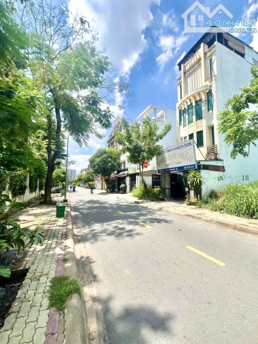 ĐẤT 2 MẶT THOÁNG HIỆP PHÚ THỦ ĐỨC - NGAY TRỤC MAN THIỆN - GẦN LÊ VĂN VIỆT - 9.x Tỷ TL - 4