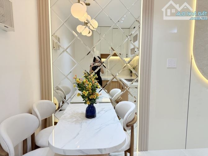 BÁN NHÀ HXH THÔNG LÊ VĂN DUYỆT - BÌNH THẠNH - 2 TẦNG - 30M2 - NHÍNH 5 TỎI - 4