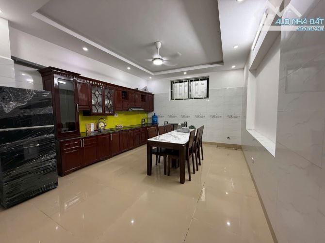 N4658 CHO THUÊ nhà Văn Cao ô tô đỗ cửa - 4