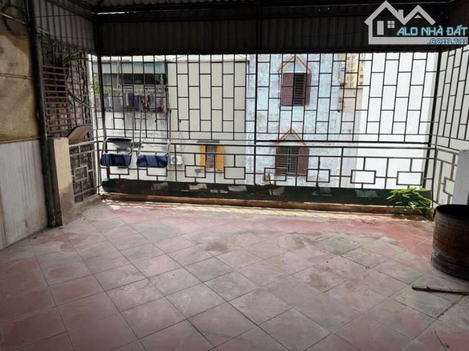 THÔNG SỐ VÀNG – DT 40m² – MT 4.4m – NHÀ 2 MẶT TIỀN – NGÕ Ô TÔ – THÔNG BÀN CỜ - 4