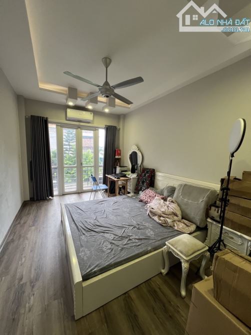 Nhà đẹp long lanh phố Lâm Du 60m2- 4T, dân xây chắc chắn, 5 phút cầu Chương Dương - 4