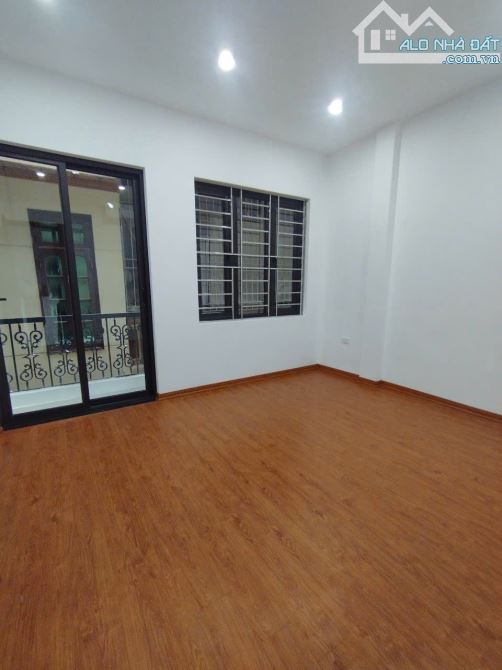 Bán Nhà Lê Trọng Tấn 33m² x 4 Tầng – Ngõ Nông, Ô Tô Đỗ Cửa, Giá 12.6 Tỷ Thanh Xuân - 4