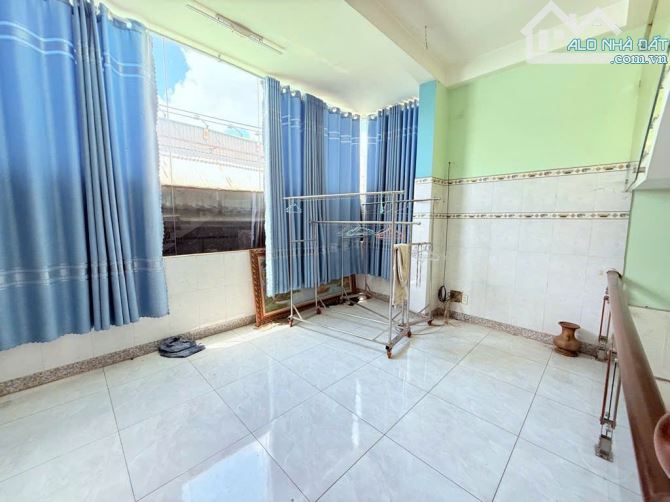 NHÀ MẶT TIỀN KINH DOANH LÊ VĂN KHƯƠNG Q12  – DT 376M² – NGANG 20M – DÒNG TIỀN 800TR/NĂM - 4