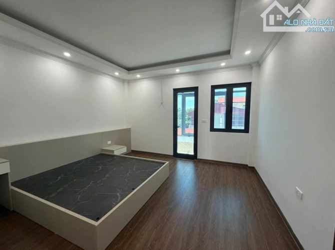 BÁN NHÀ 6 TẦNG PHỐ HOÀNG NHƯ TIẾP 50M2,NGÕ TO, THANG MÁY NHẬP KHẨU, FULL NỘI THẤT, 12 TỶ. - 4
