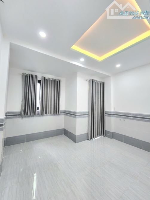 Nhà mới đẹp ở ngay, 43m2, 2 tầng BTCT, P6, Q8, SHR hoàn công đủ, nhỉnh: 4t.ỷ - 4