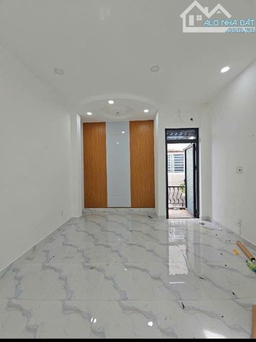 🏠 3 TẦNG MỚI ĐẸP - TRẦN VĂN ĐANG - 4❌ 6.7M - GẦN KHU BÀU CÁT, CHỢ 💵 2 TỶ 950. +SHR, CÔNG - 4