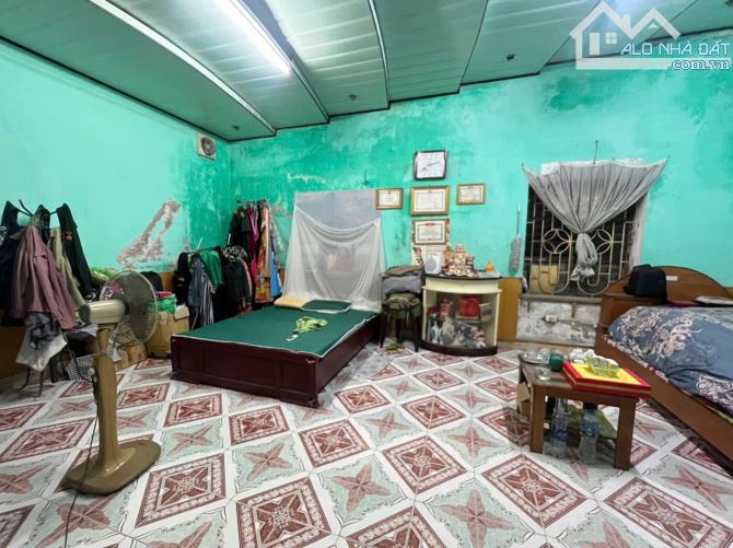 Bán nhà mặt đường Hoàng Quốc Việt , ngay gần ngã tư Cống Dôi - 4