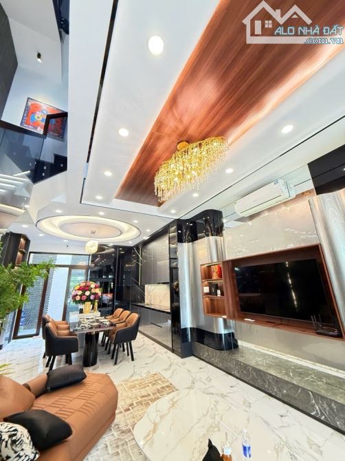 Q7 kế Phú Mỹ Hưng - MT Đường Số View Sông - 5x18 - 4 tầng 4PN - Nhỉnh 16 tỷ - 4