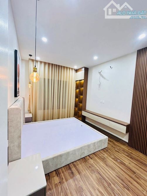 SIÊU PHẨM MẶT PHỐ HOA BẰNG CẦU GIẤY 65m2x7T,Mt3.8m GIÁ26.5TỶ Ô TÔ TRÁNH VỈA HÈ KINH DOANH - 5