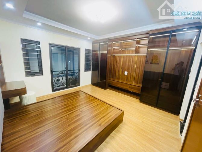 NHÀ ĐẸP XÂY MỚI TINH PHỐ VĨNH HƯNG, HOÀNG MAI-TẶNG FULL NỘI THẤT – NGÕ 3 GÁC ĐỖ CỬA - 5