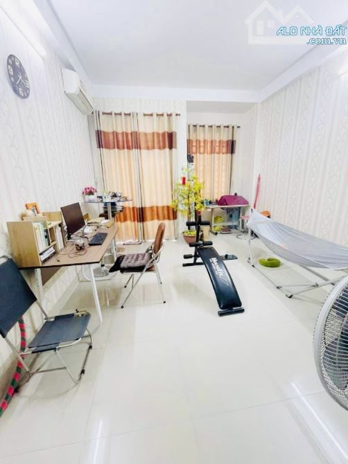 🏡GIẢM 500tr- CHỈ CÒN 9TỶ- NHÀ 3 TẦNG- HXH DƯƠNG QUẢNG HÀM - ĐƯỜNG THÔNG- 68,1M2 - 5