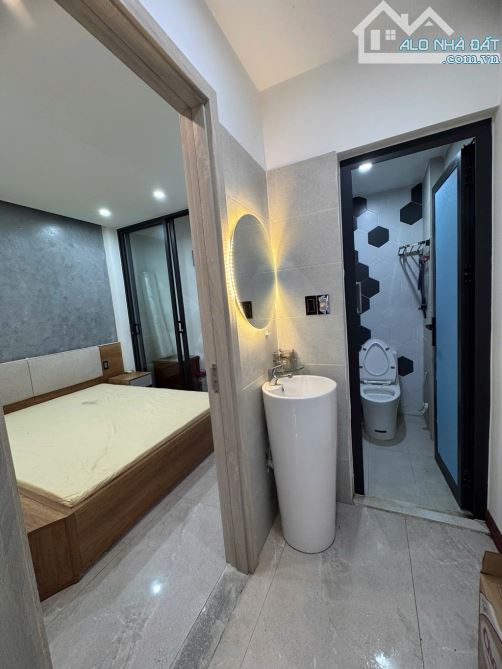Nhà 3 Tầng - 3 Phòng Ngủ - full nội thất ở Tiểu La giá chỉ nhỉnh 5 tỷ - Không Ngập - 5