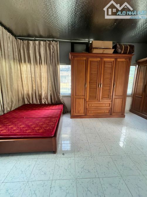 Hiếm Bán - Lô Góc - Thoáng Sáng - Tập Thể Nguyễn Chí Thanh - Dt: 95m2/2PN*nhỉnh 6tỷ - 5