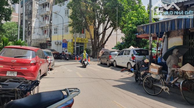 Bán CHDV,CCMN,PHỐ ĐỒNG CỔ,DT 43M2 7T, 12 PHÒNG KHÉP KÍN,CÁCH MẶT PHỐ 5M,DÒNG TIỀN 7OT/T - 5